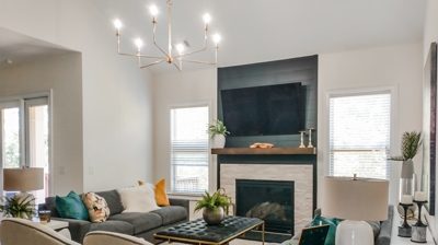 Design by DM Interiors Photo